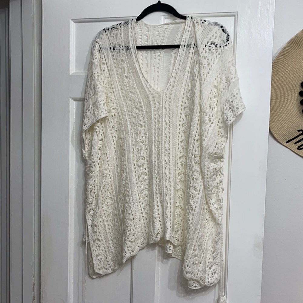 EUC crochet cover up